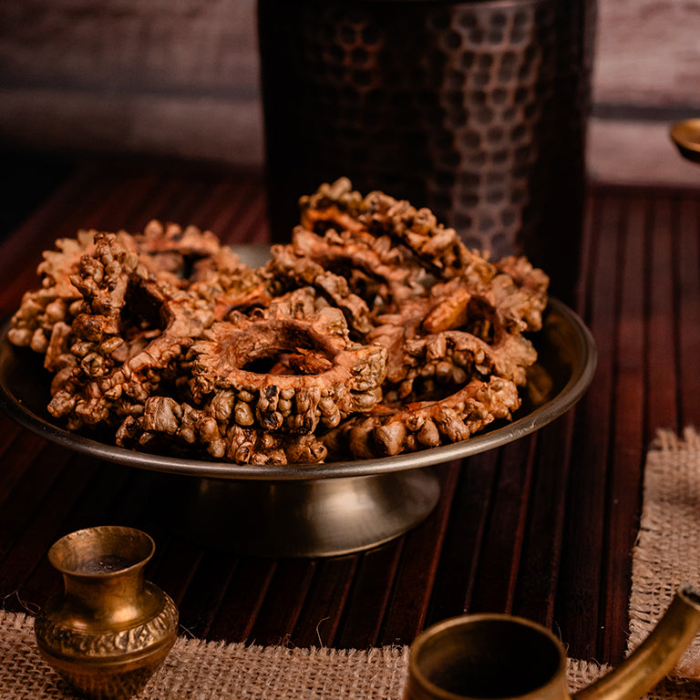 PAAVAKKAI VATHAL (SUN DRIED BITTERGOURD / PAAVAKKA KONDATTOM)